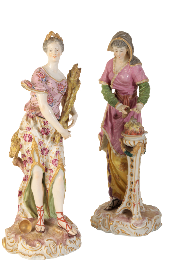 A SET OF FOUR VIENNA PORCELAIN FIGURES - Image 2 of 3