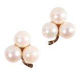 A PAIR OF CULTURED PEARL STUD EARRINGS