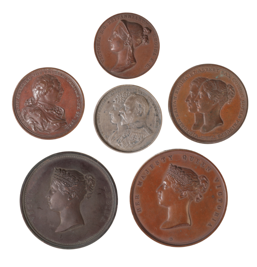 A SMALL QUANTITY OF 19TH CENTURY BRONZE MEDALS