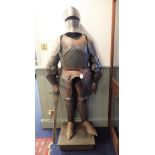 A REPRODUCTION FULL SIZE SUIT OF ARMOUR