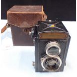 A VINTAGE VOIGTLANDER CAMERA