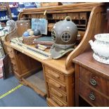 A LARGE EARLY 20TH CENTURY OAK ROLL-TOP DESK