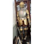 A REPRODUCTION FULL SIZE SUIT OF ARMOUR