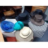 A COLLECTION OF VINTAGE LADIES' HATS
