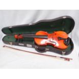 MODERN VIOLIN, CASED