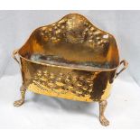 A 19TH CENTURY CONTINENTAL BRASS LOG BIN