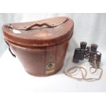 A VICTORIAN LEATHER TOP HAT BOX