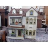 A MODERN DOLLS HOUSE