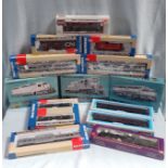 A COLLECTION OF HO SCALE WALTHERS 'CANADIAN PACIFIC' MODEL RAILWAY BOXED0