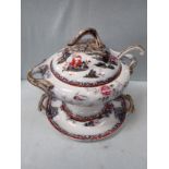 A LARGE VICTORIAN TUREEN