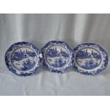 THREE CHINESE EXPORT BLUE AND WHITE PLATES