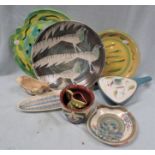 A COLLECTION OF 20TH CENTURY POTTERY