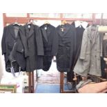 A QUANTITY OF VINTAGE CLOTHING