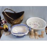 A VICTORIAN WILLOW PATTERN TUREEN AND A COAL SCUTTLE