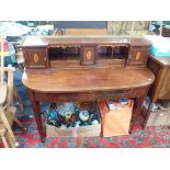 AN EDWARDIAN MAHOGANY DESK