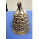 AN 18TH/19TH CENTURY BRONZE BELL