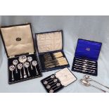 A COLLECTION OF SILVER PLATED CUTLERY