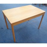 ERCOL: A MODULA DINING TABLE