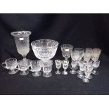 A COLLECTION OF GLASSWARE