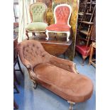 A VICTORIAN CHAISE LONGUE