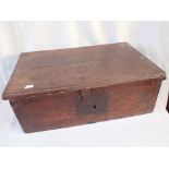 AN EARLY 18TH CENTURY OAK BIBLE BOX