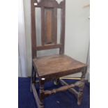 A 17TH CENTURY COUNTRY OAK CHAIR