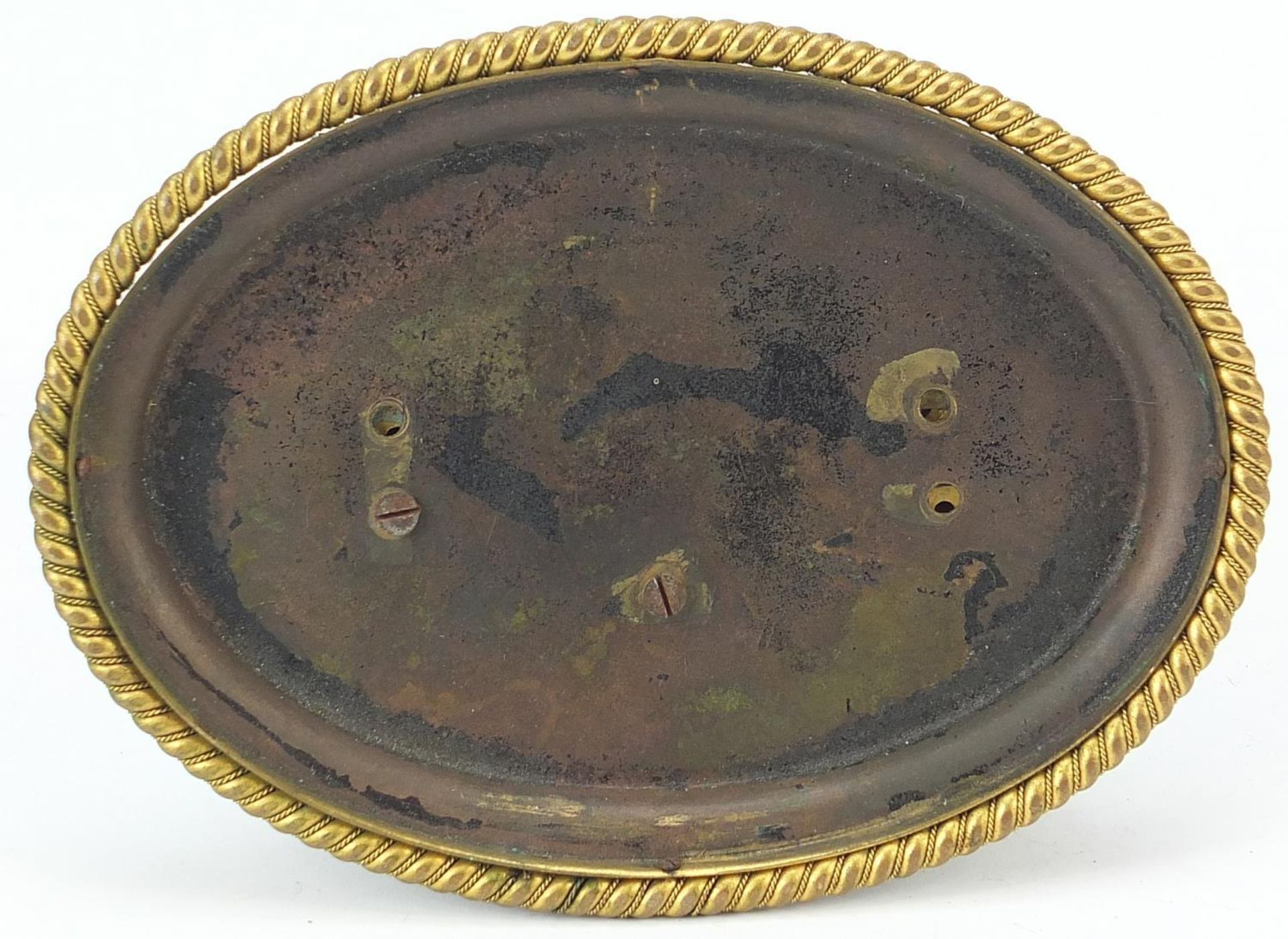 19th century gilt bronze ship's wheel design mantle clock with Scottish agate handles and Roman - Image 6 of 6