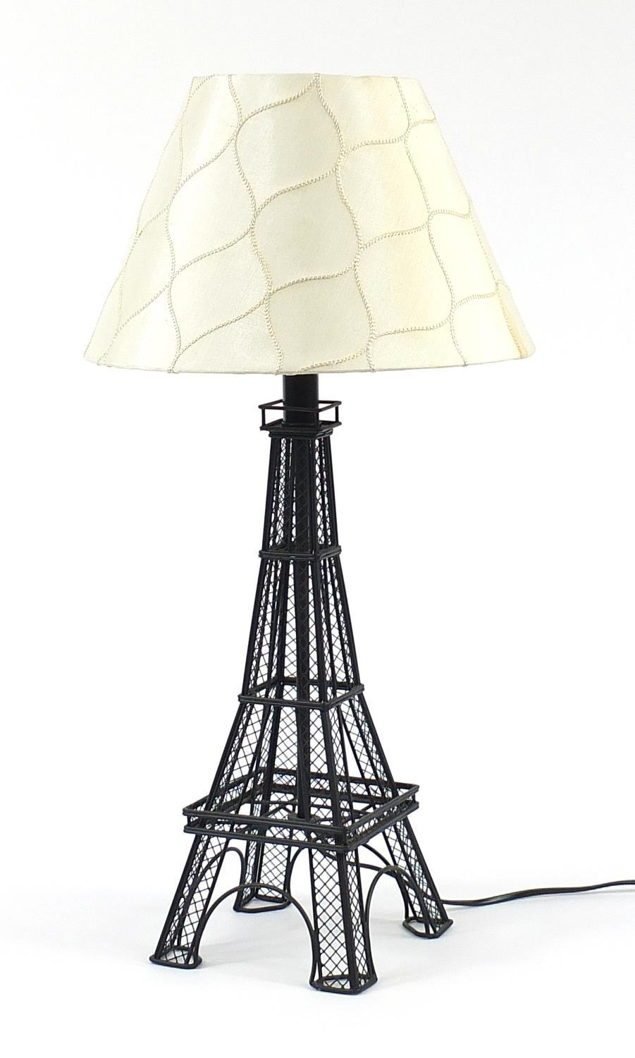 Black metal table lamp in the form of the Eiffel Tower, 61cm high - Image 3 of 3