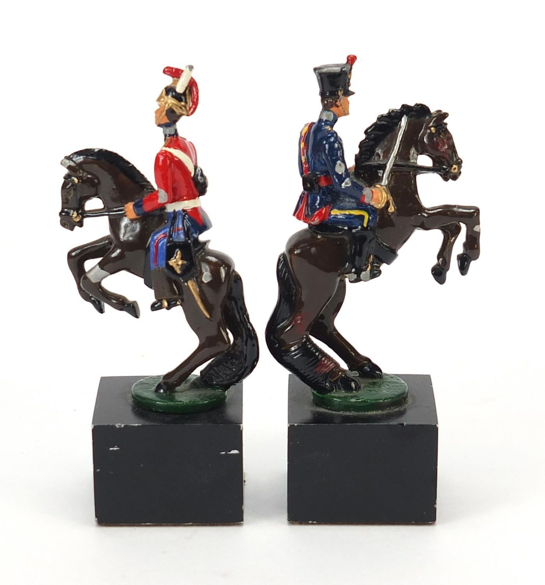 Hand painted metal Waterloo chess set with board, the largest pieces each 11cm high, the board - Image 6 of 7