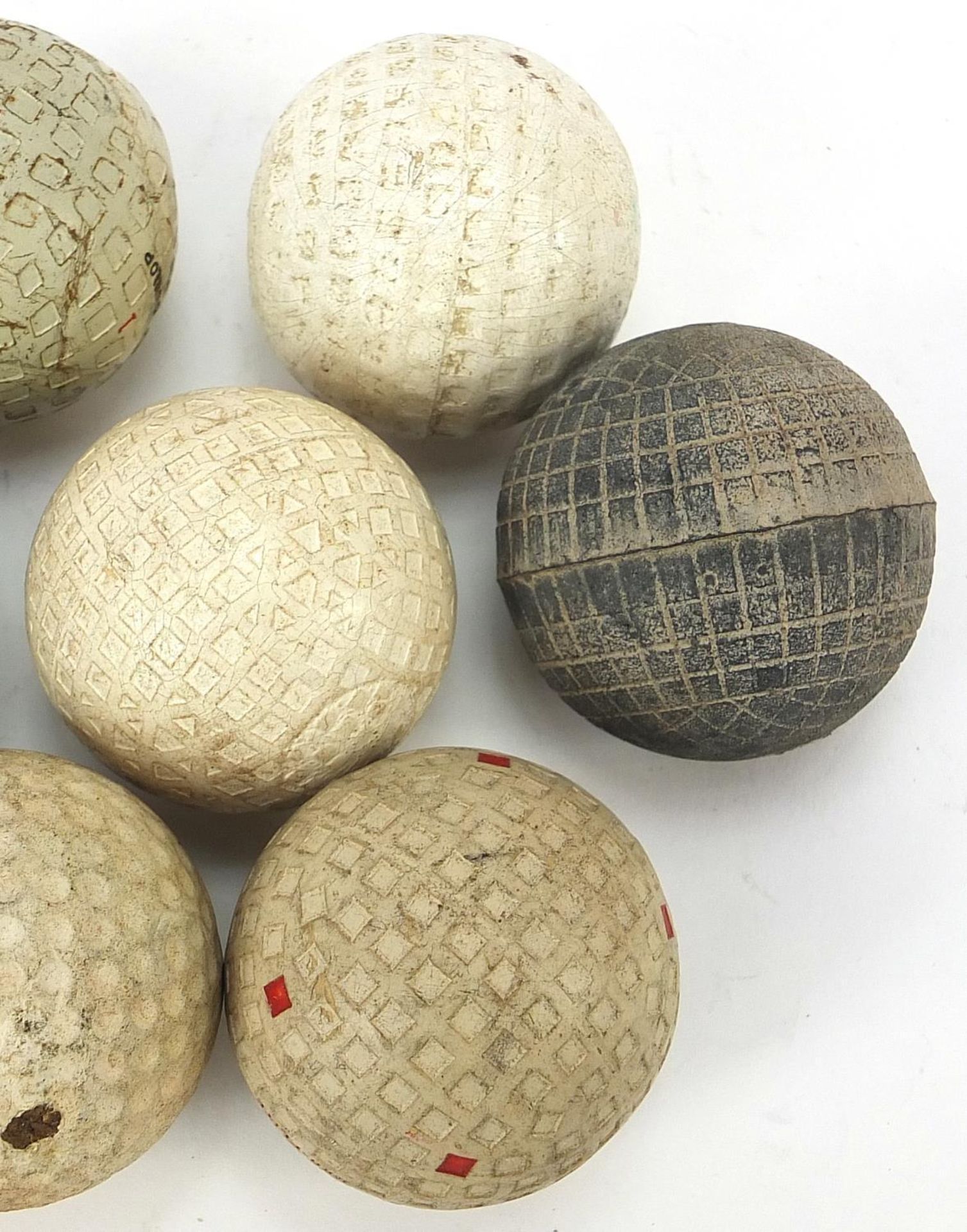 Ten Vintage golf balls including Warwick - Image 3 of 4