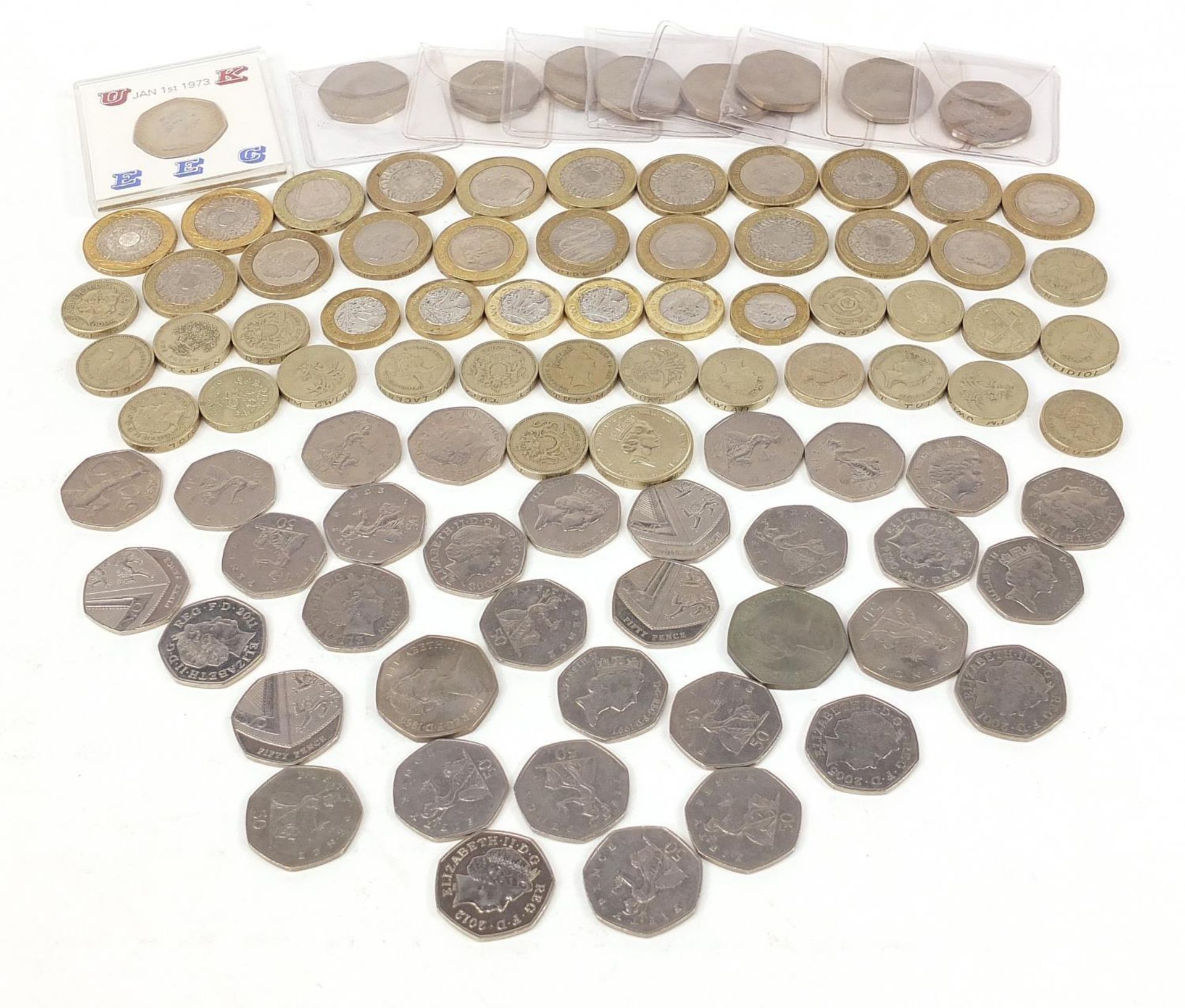 Collection of modern British coinage comprising two pounds, one pounds and fifty pence pieces