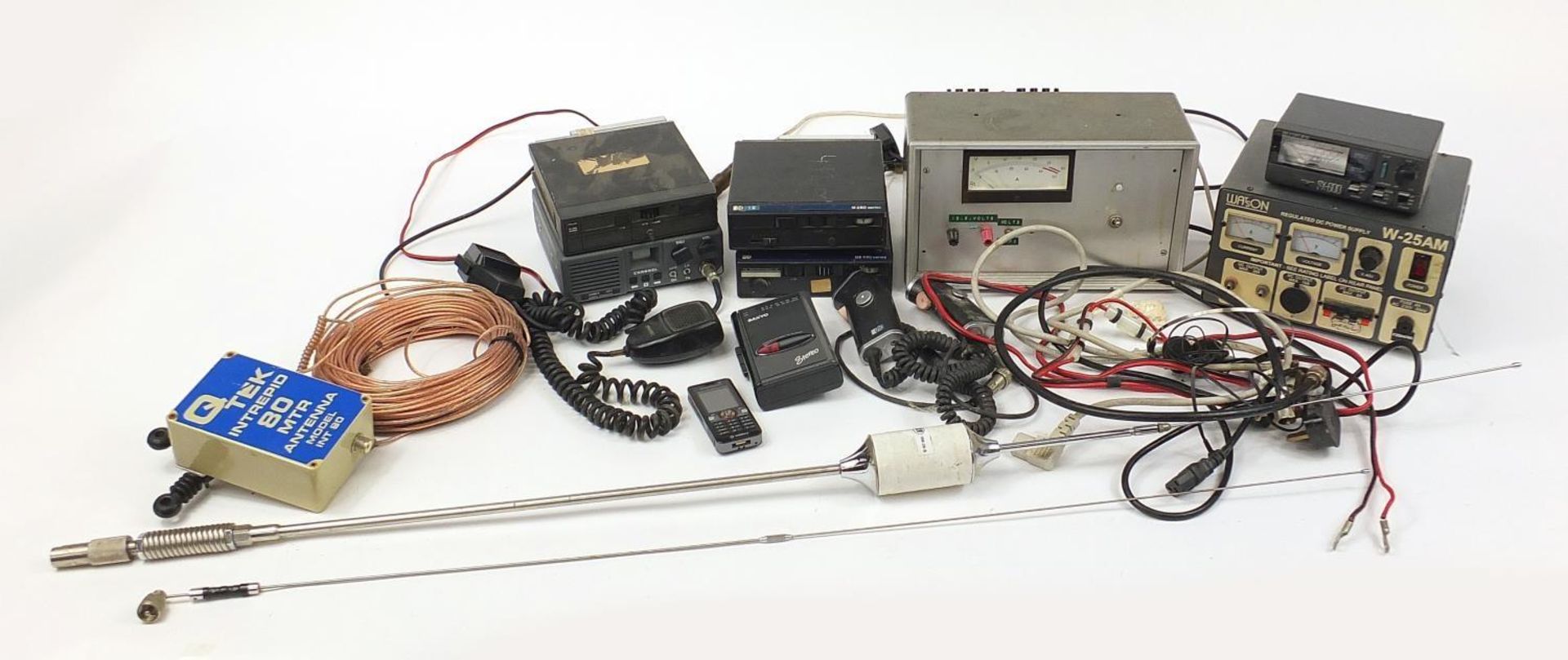 Vintage radio and other audio equipment including Pye M290 series, Garex 4001 transceiver and Jermyn