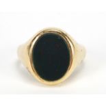 9ct gold bloodstone signet ring, size R, 5.9g