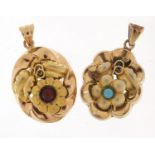 Two Continental 800 grade silver gilt flower pendants, 4cm high, 10.8g