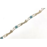 Silver and turquoise cat necklace, 42cm in length, 26.7g