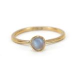 9ct gold cabochon moonstone ring, size J, 1.2g