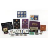 British and world coinage, some proof including Vanuatu, Britains first decimal coin sets and Crowns