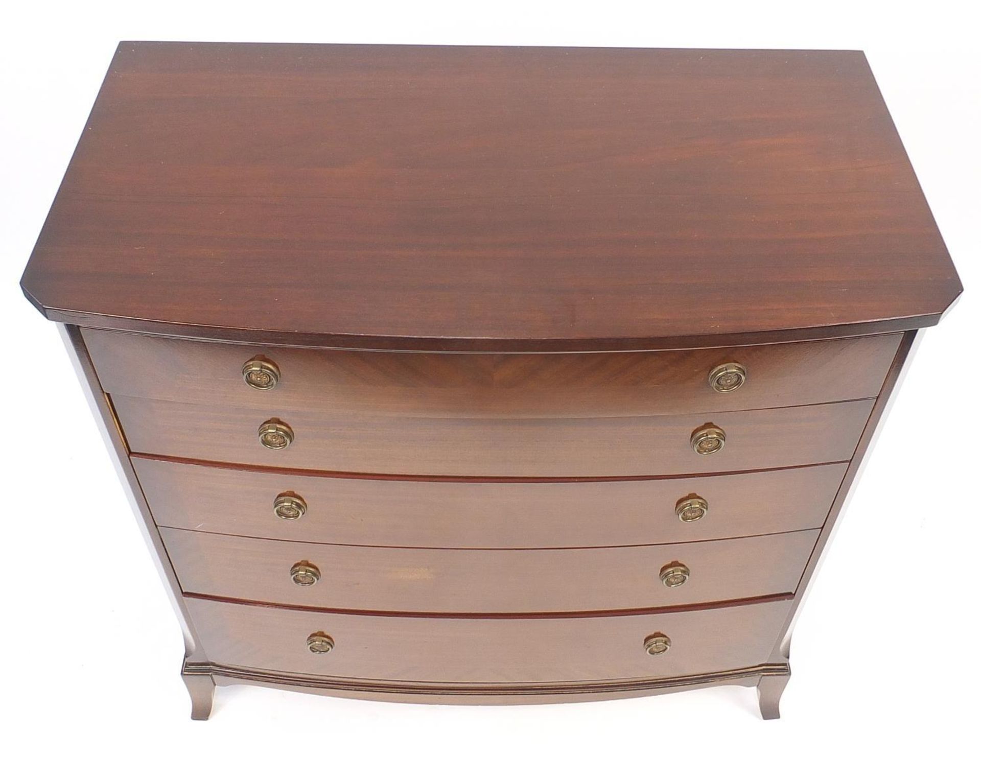 Strongbow mahogany bow fronted chest of drawers with ring handles, 93cm H x 91cm W x 48cm D - Image 3 of 4