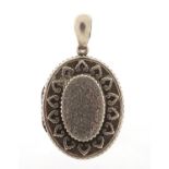 Victorian silver aesthetic design locket, London 1862, 5cm high, 8.6g