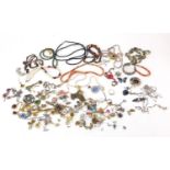 Vintage and later costume jewellery including brooches, necklaces, rings, bracelets and earrings