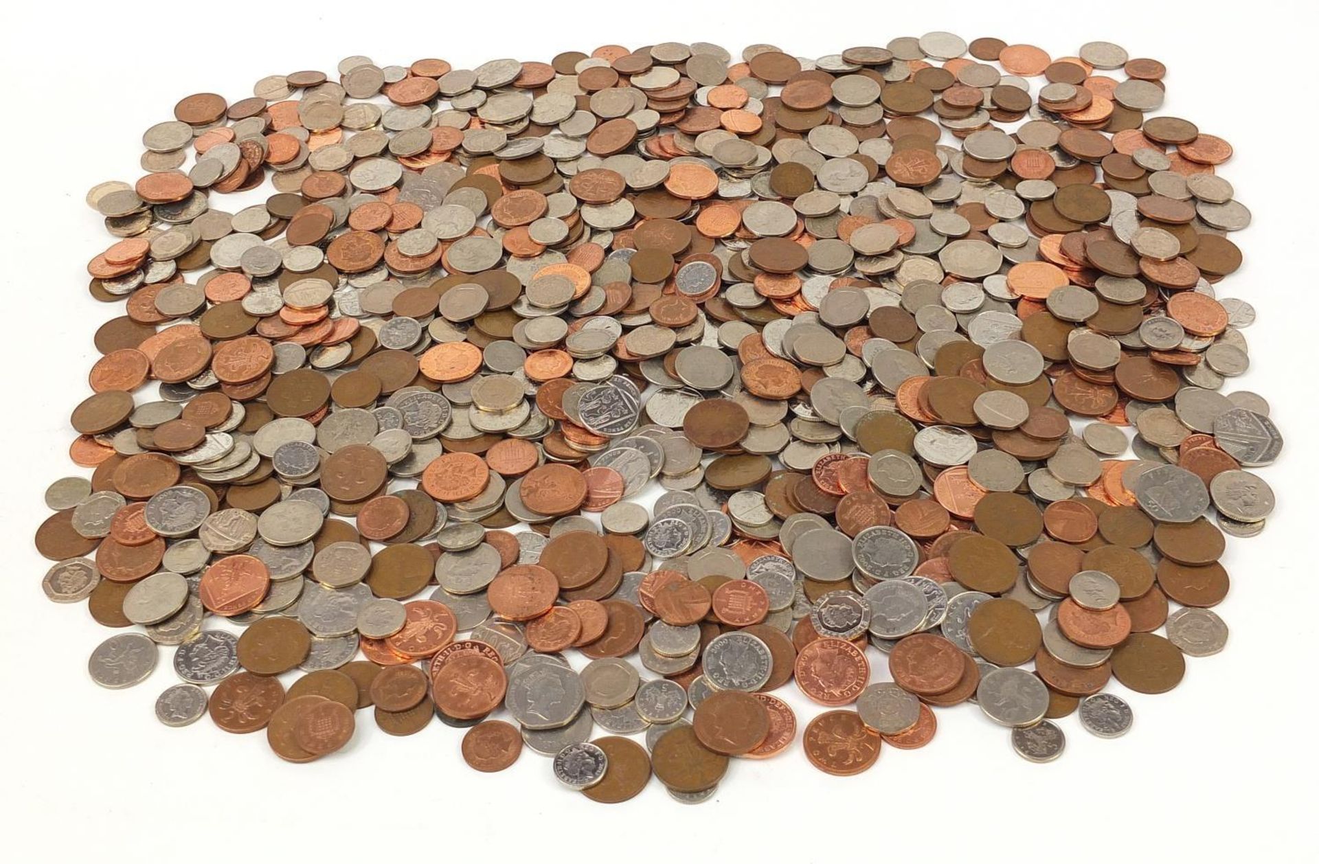 Large collection of modern British coinage comprising fifty pence, twenty pence, ten pence, five