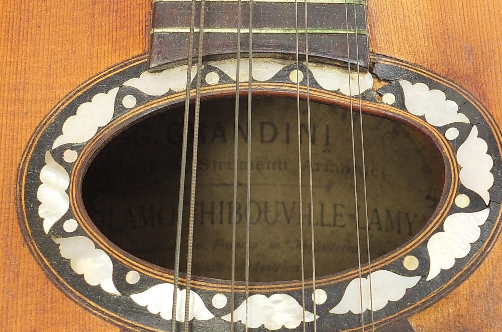 Italian inlaid rosewood melon shaped mandolin with case and G Grandini paper label to the - Image 9 of 12