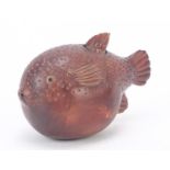 Japanese carved wood fish design okimono, 8.5cm in length