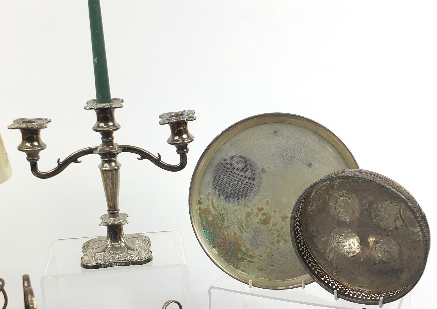 Metalware including silverplate, three branch candelabra and a pair of brass table lamps with shades - Image 7 of 10