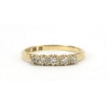 18ct gold and platinum graduated diamond five stone ring, size K, 1.7g