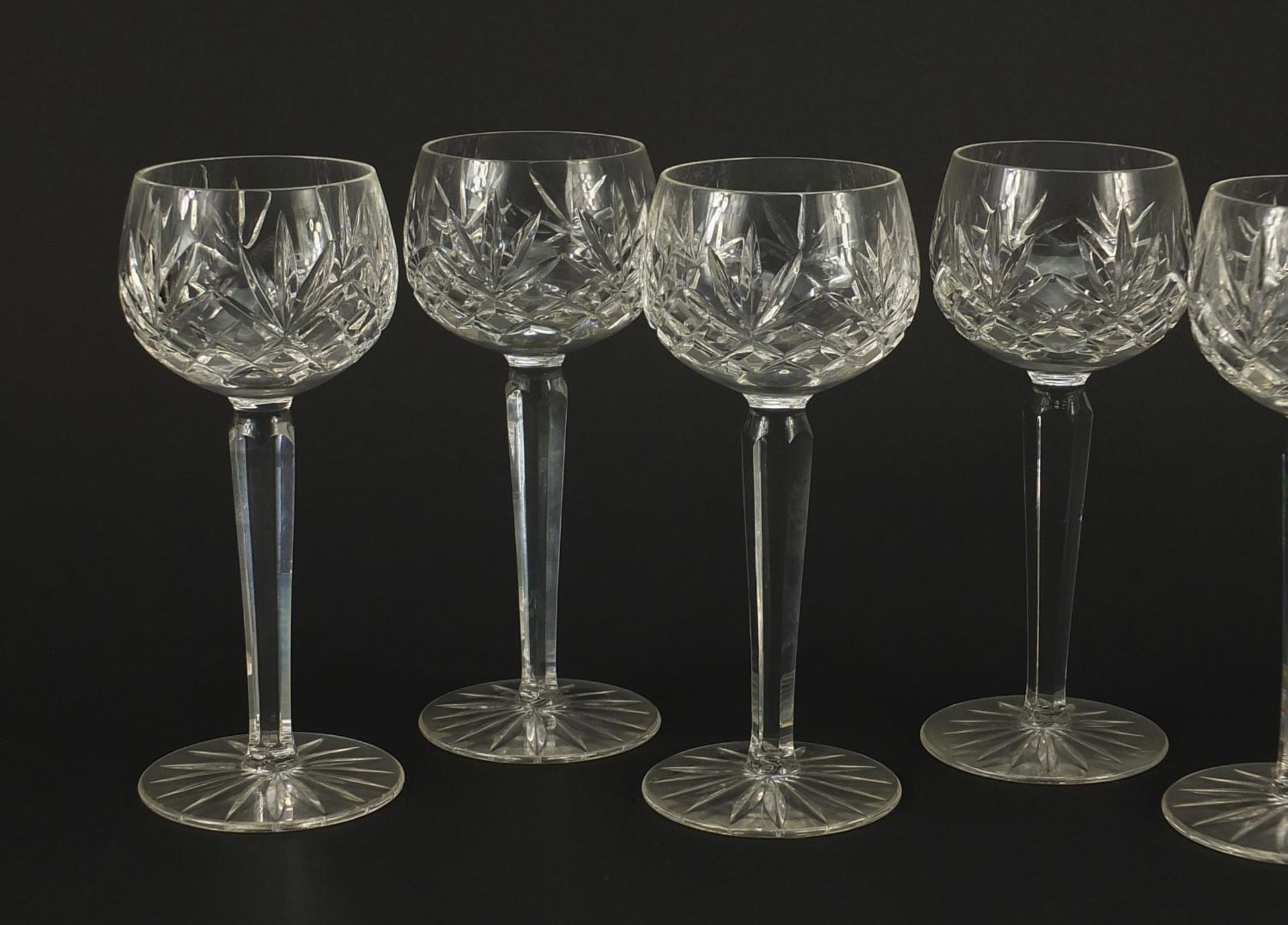 Set of six cut glass wine goblets, each 18.5cm high - Image 2 of 6