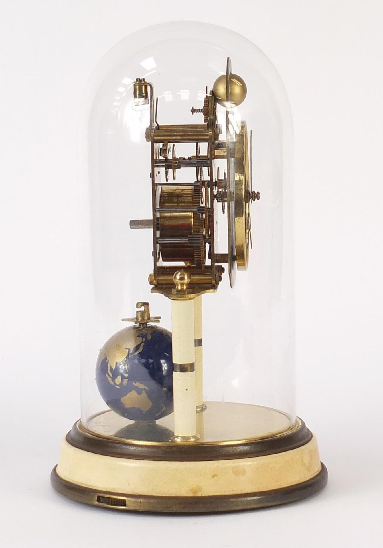 Kaiser four hundred day globe clock with glass dome, 26.5cm high - Image 4 of 5