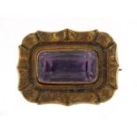 Georgian gold coloured metal amethyst brooch, 2.4cm wide, 3.8g