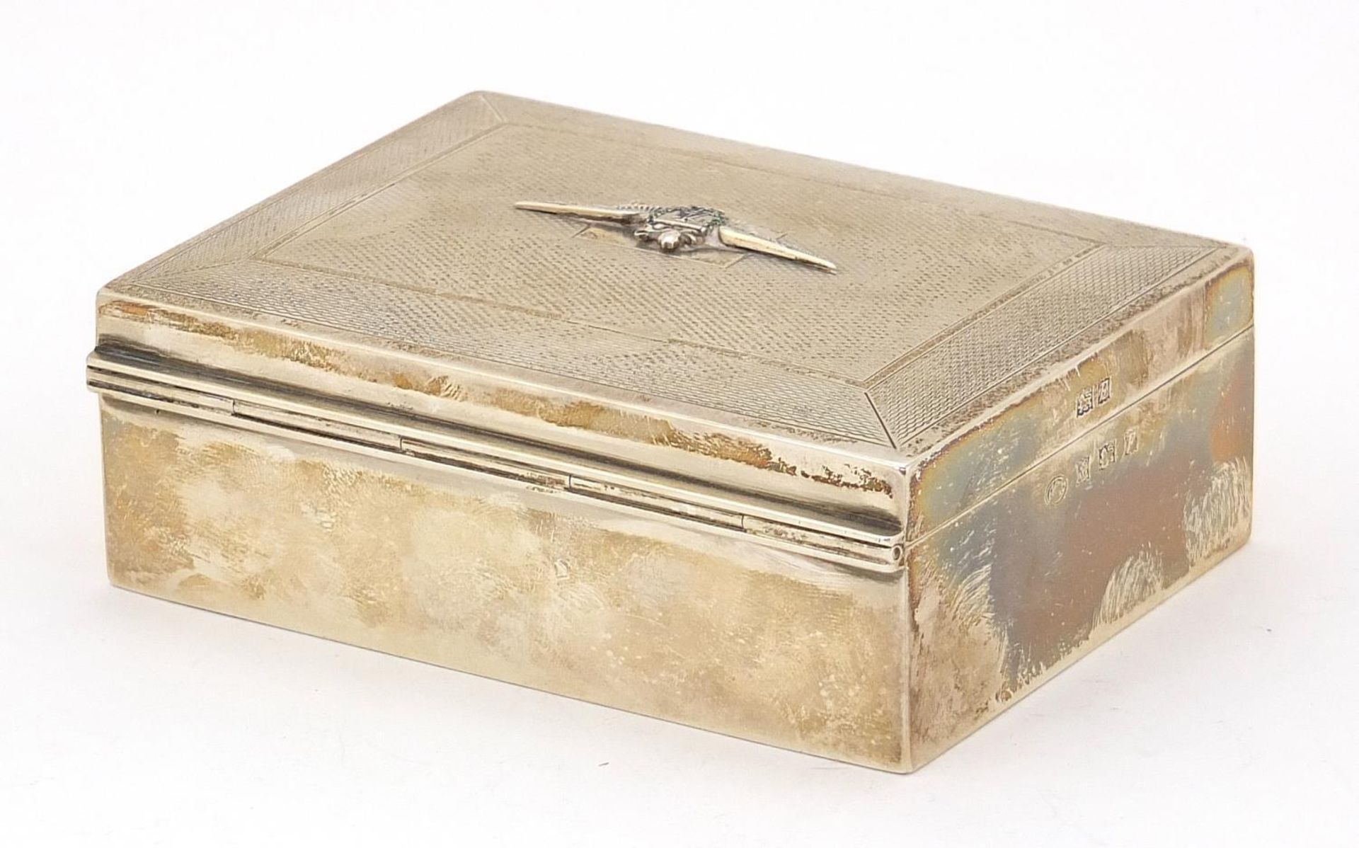 Alexander Clark & Co Ltd, rectangular silver cigarette box, the hinged lid with engine turned - Image 2 of 7