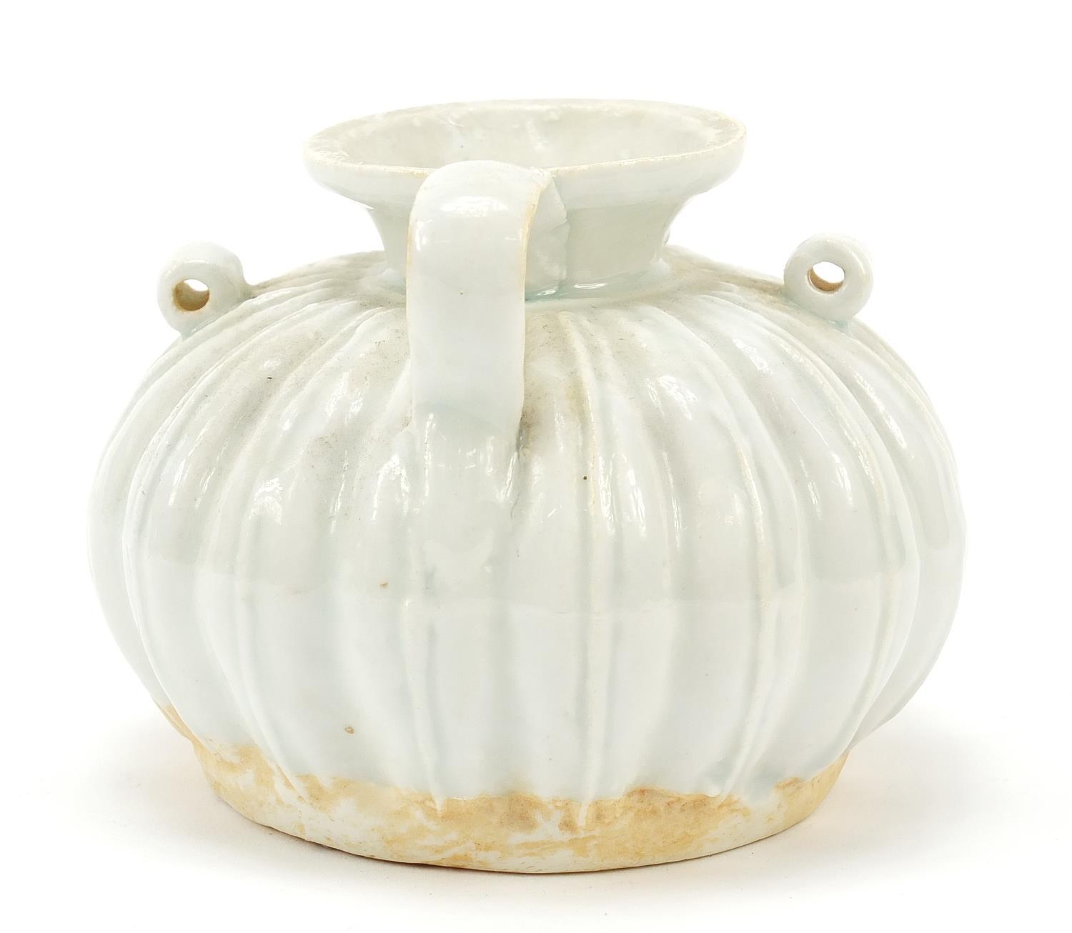 Chinese porcelain teapot having a celadon glaze, 10cm in length - Image 3 of 8